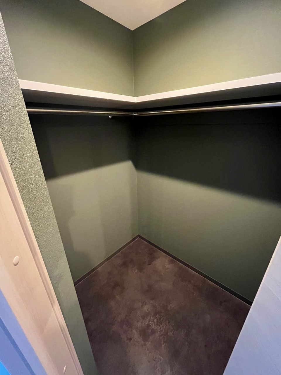 収納　大容量ウォークインクローゼット♪