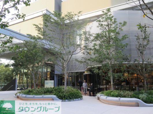 ショッピングセンター　飯田橋サクラテラス（ショッピングセンター）まで430m