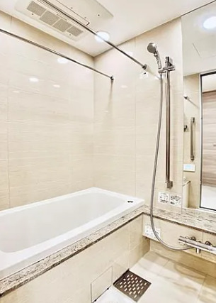 バス・シャワールーム　※別部屋の参考写真です。