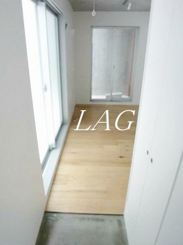 玄関　玄関です。