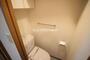 トイレ　シャワー付きトイレ。