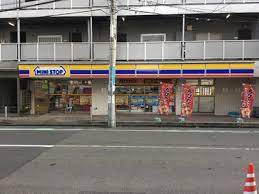 コンビニ　ミニストップ 高輪3丁目店（コンビニ）まで244m