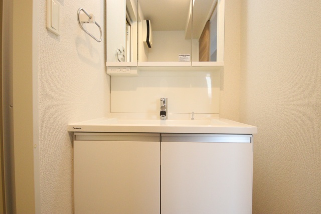 洗面設備　※別室の参考写真の為、現況優先です。