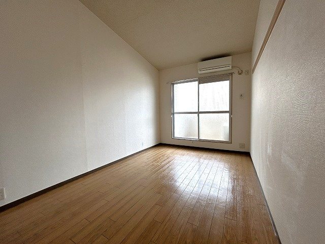 居室・リビング　参考写真。