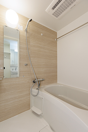 バス・シャワールーム