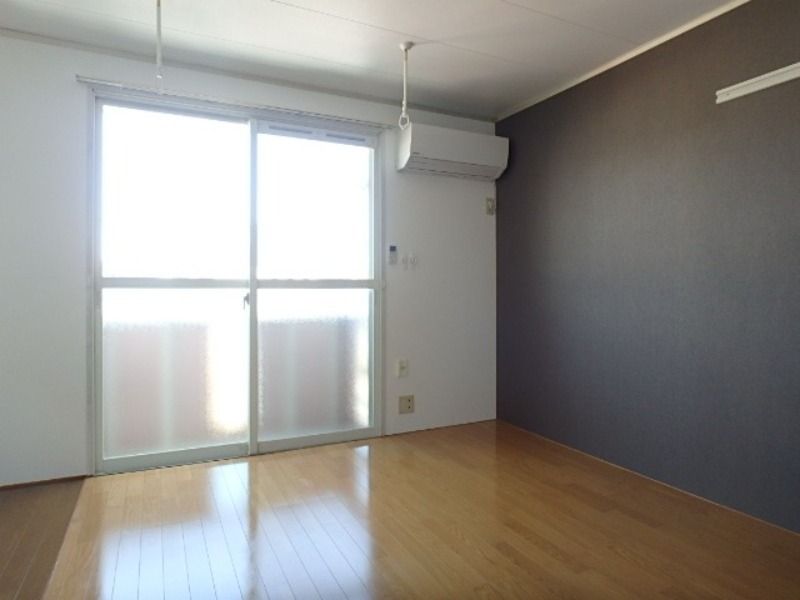 居室・リビング　図面と現状に相違がある場合には現状を優先