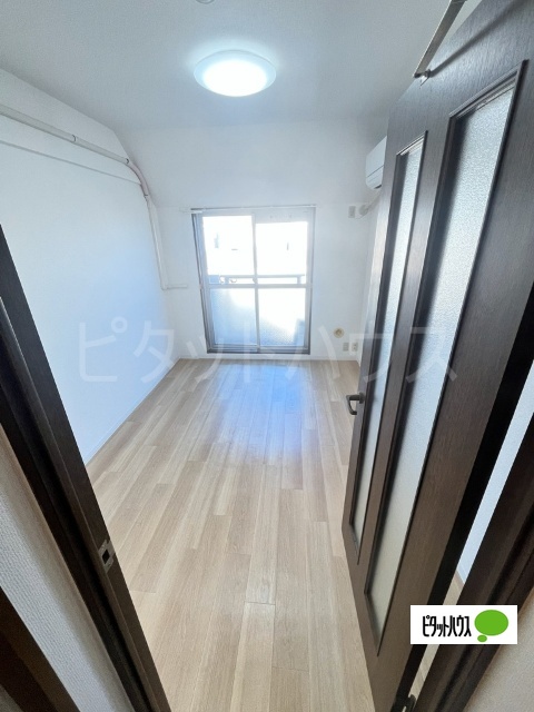 居室・リビング　洋室です！