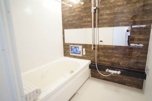 バス・シャワールーム　浴室