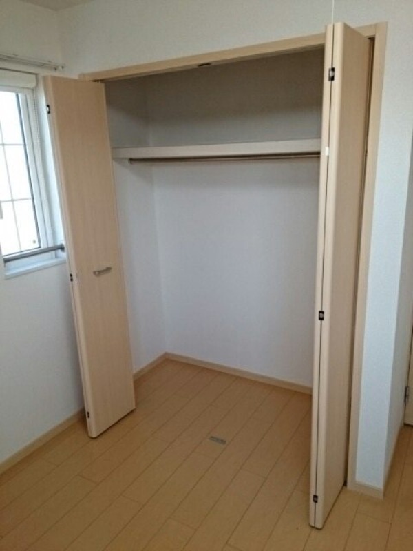 収納　図面と現状に相違がある場合には現状を優先