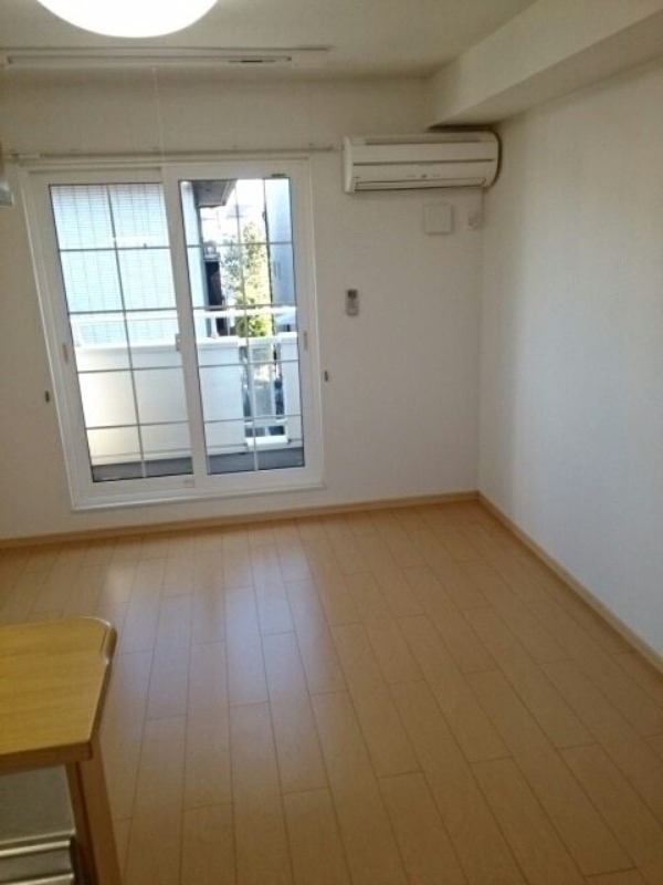 居室・リビング　図面と現状に相違がある場合には現状を優先