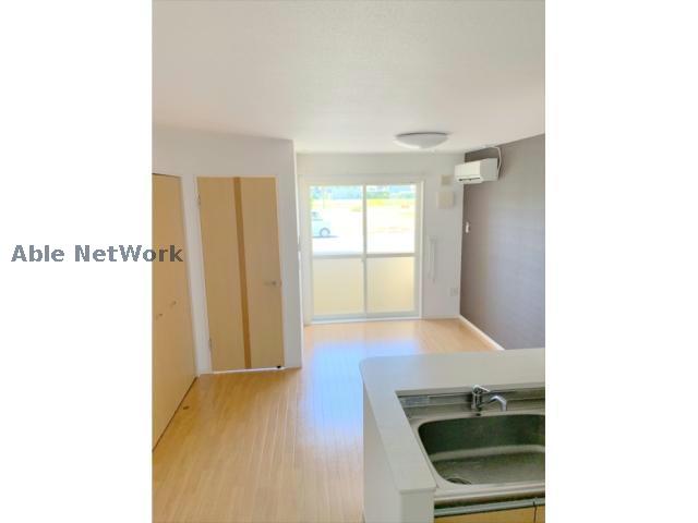 居室・リビング　反転タイプ