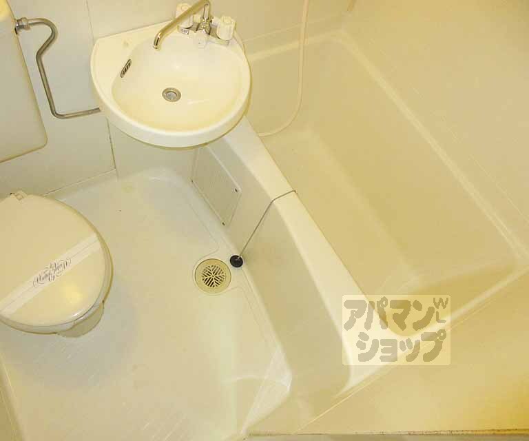 バス・シャワールーム　綺麗なお風呂！