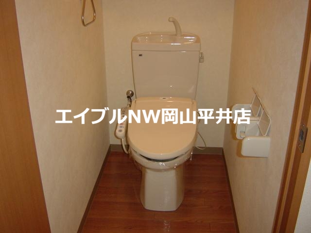 トイレ　トイレ