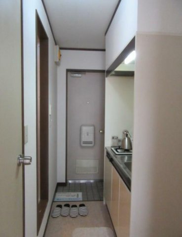 玄関　シャルマン西巣鴨　豊島区西巣鴨2　参考写真