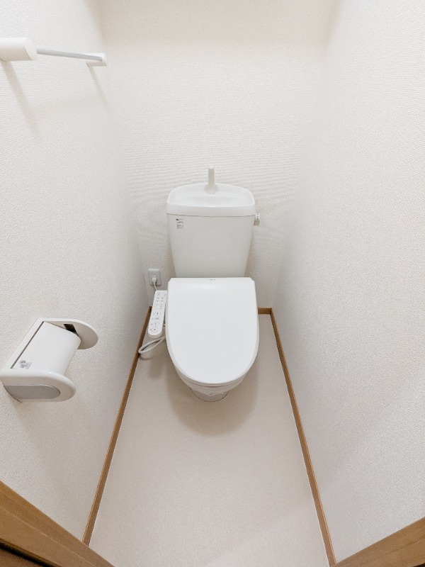 トイレ　図面と現状に相違がある場合には現状を優先