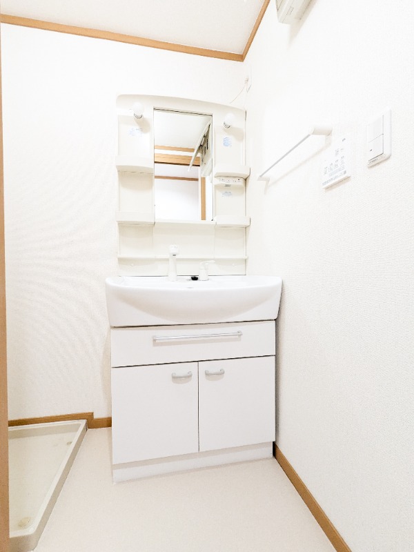 洗面設備　図面と現状に相違がある場合には現状を優先