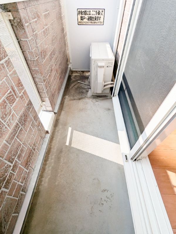 バルコニー　図面と現状に相違がある場合には現状を優先