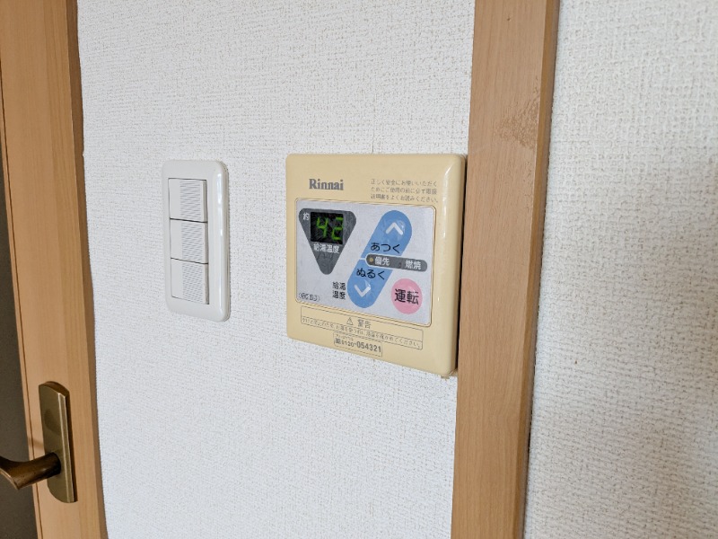 玄関　図面と現状に相違がある場合には現状を優先