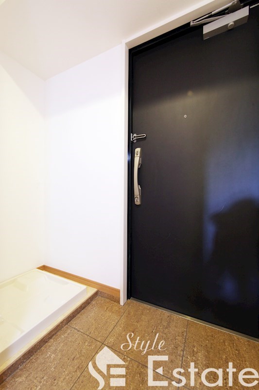 玄関　玄関　シューズボックス