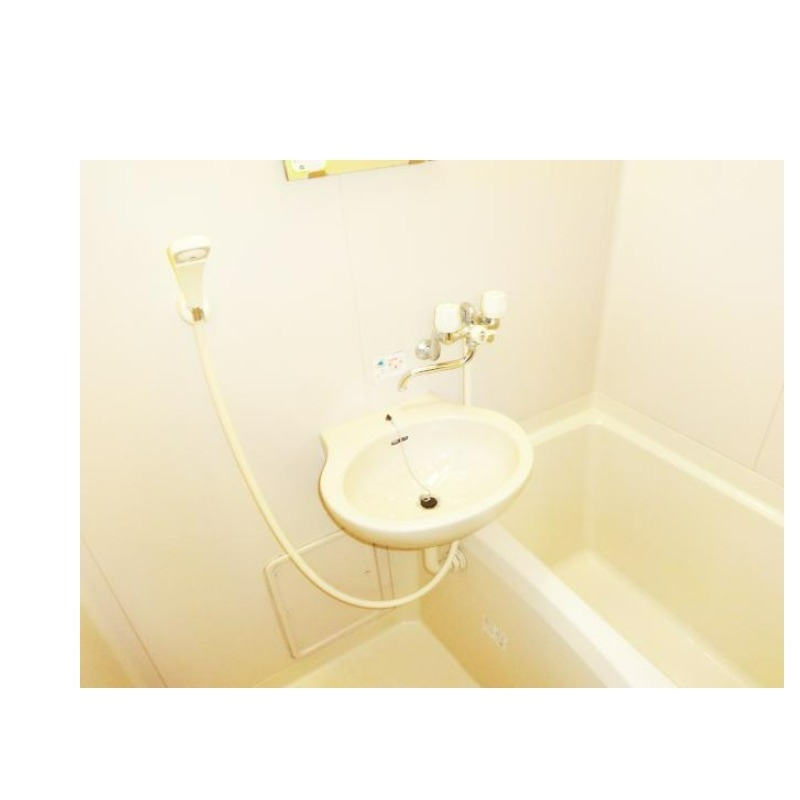 バス・シャワールーム　お風呂とトイレは別です！