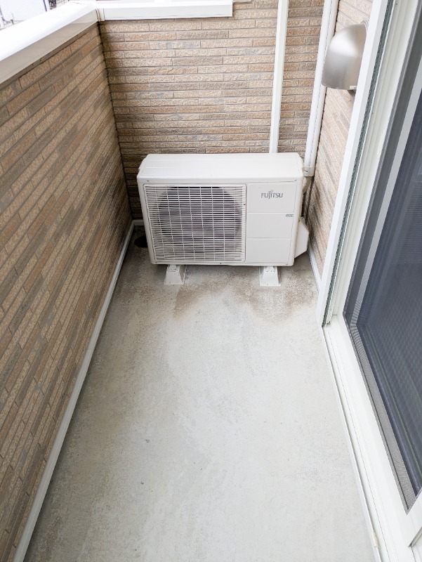 バルコニー　図面と現状に相違がある場合には現状を優先