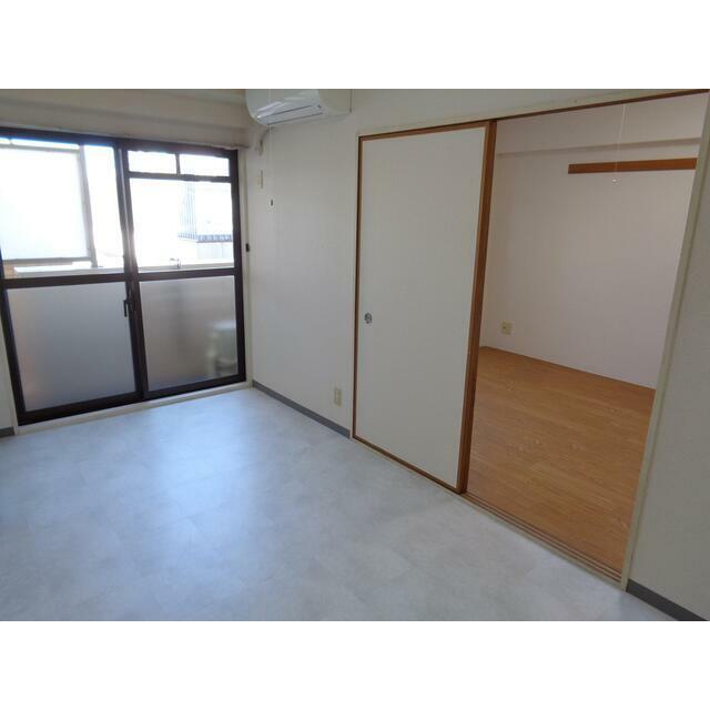 居室・リビング　居室