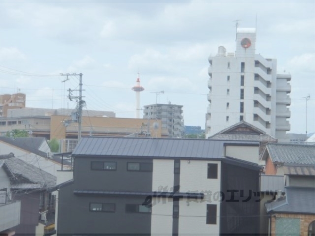 眺望　京都タワー見えます。