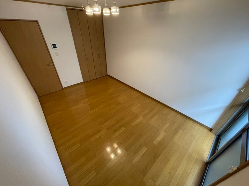 居室・リビング　＊別部屋参考写真