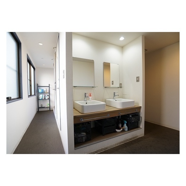 洗面設備　洗面台共用