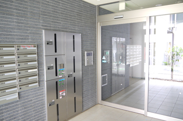 セキュリティ　◆オートロック付きエントランス◆