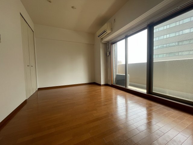 居室・リビング　ゆったり過ごせる居間です