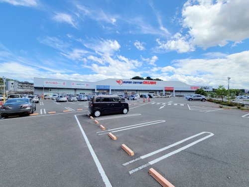 ショッピングセンター　スーパーセンターオークワ　生駒上町店（ショッピングセンター）まで1301m