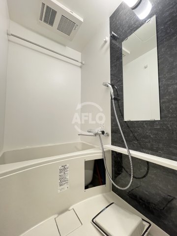 バス・シャワールーム　エスリードレジデンス大阪本町　風呂