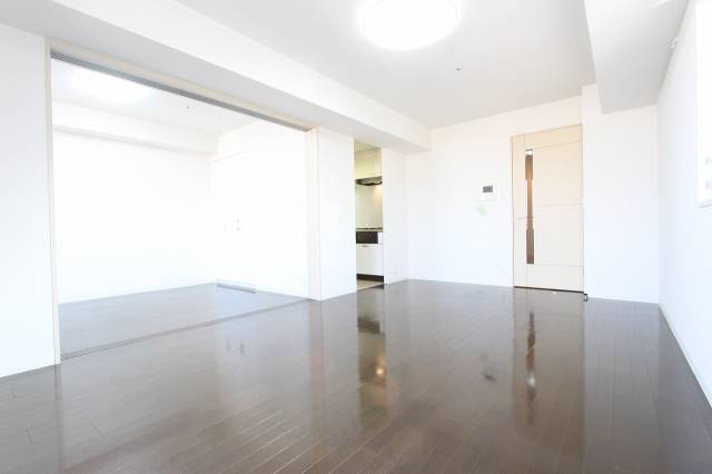 居室・リビング　広々リビング