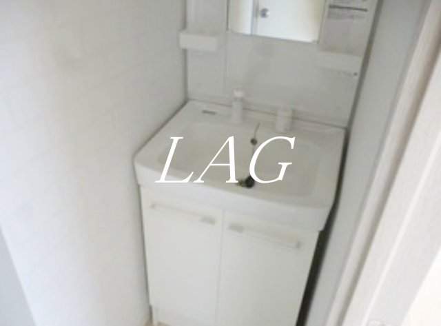 洗面設備　独立洗面台です。