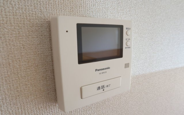セキュリティ　モニター付きインターフォンです。