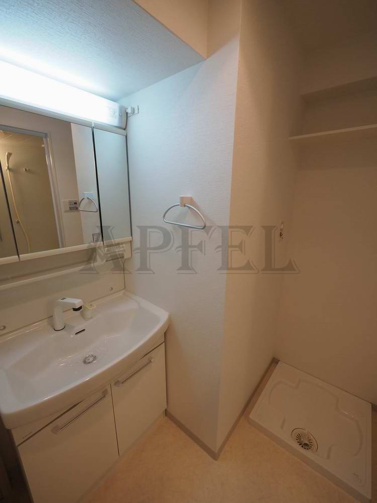 洗面設備　アーベル更紗北堀江