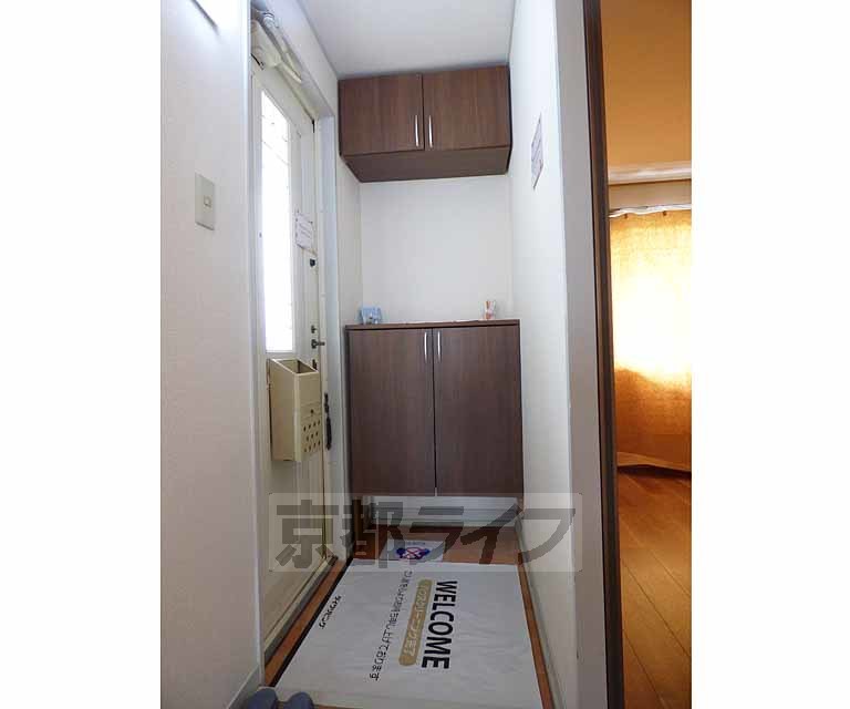 玄関　玄関です。