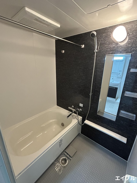 バス・シャワールーム　※写真は同型タイプ、現況優先。