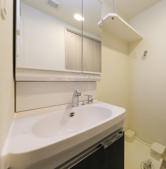 洗面設備　別室の参考写真です。※現況優先