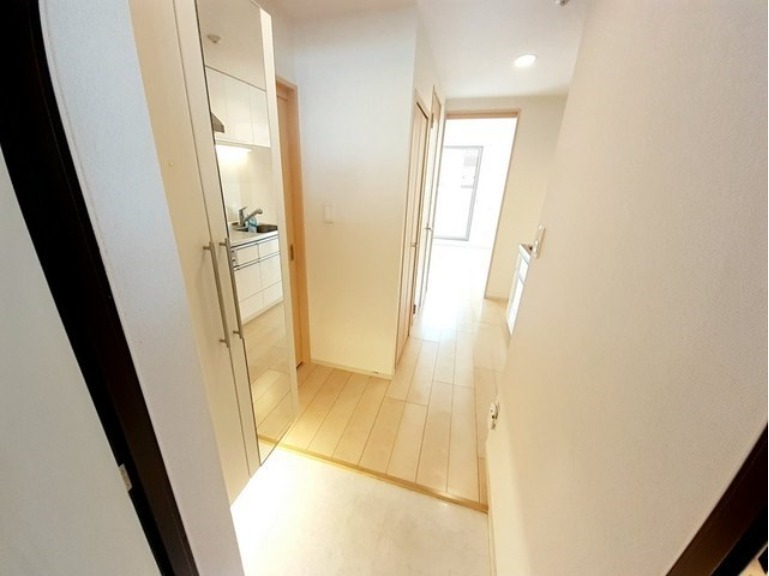 玄関　別号室イメージ