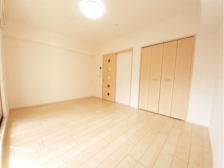 居室・リビング　別号室イメージ