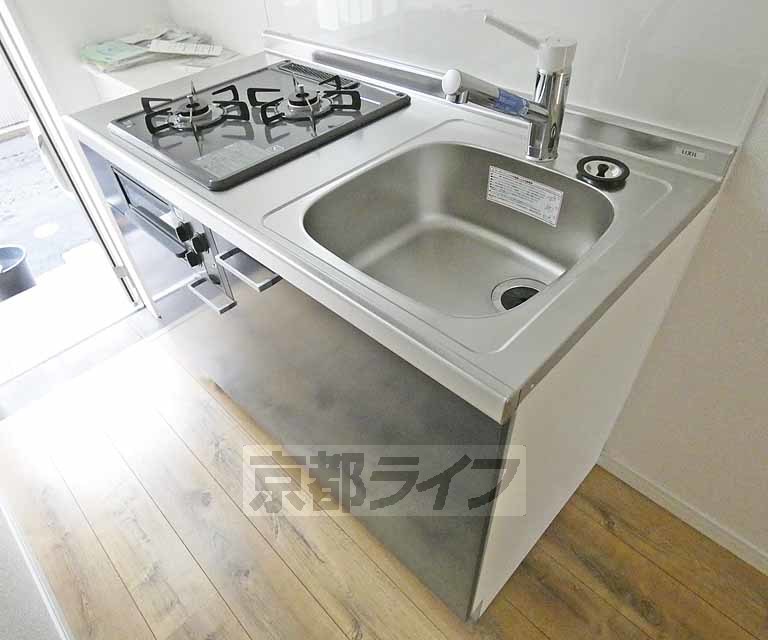 キッチン　２口コンロ付きのキッチンです！