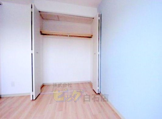 収納　各部屋にクローゼット完備しています♪