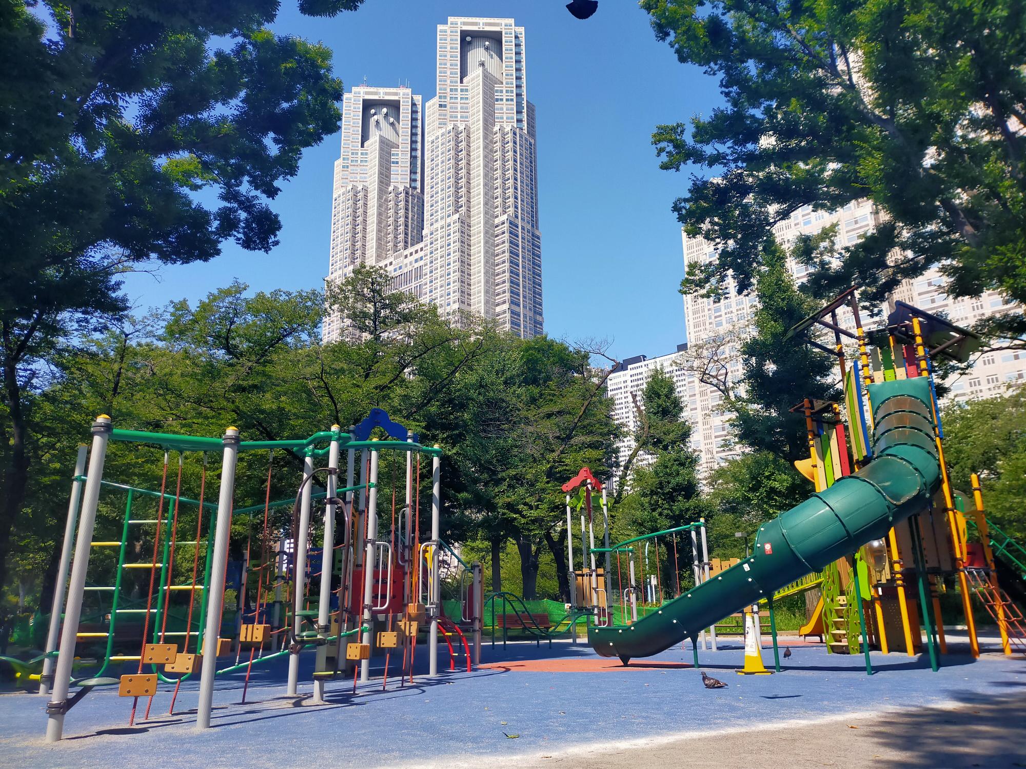 公園　新宿中央公園（公園）まで464m