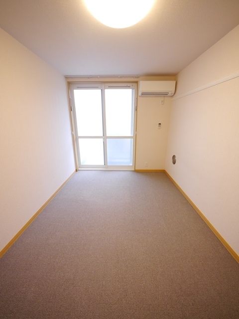 居室・リビング　★綺麗なお部屋です★