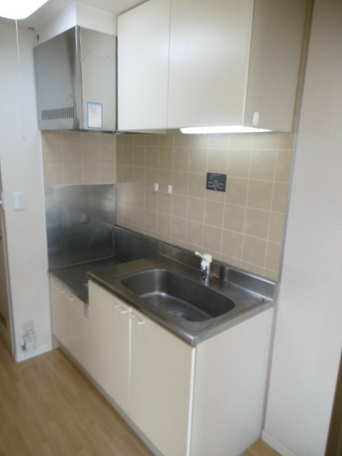 キッチン　写真は102号室です