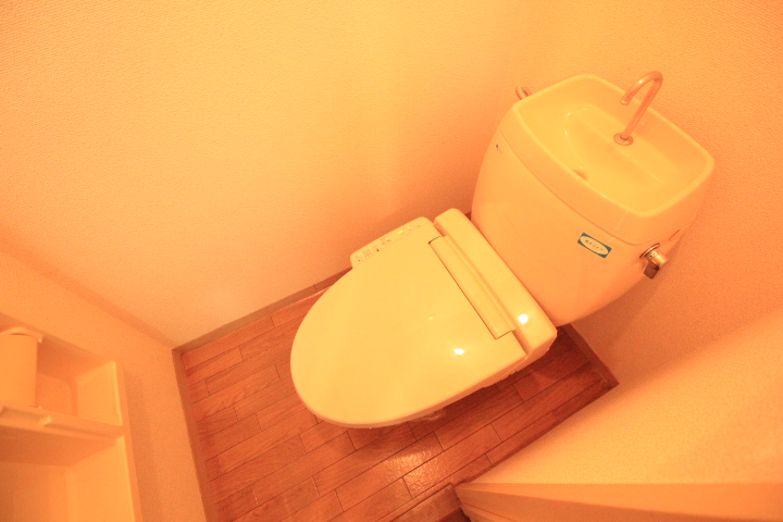 トイレ　温水洗浄便座☆