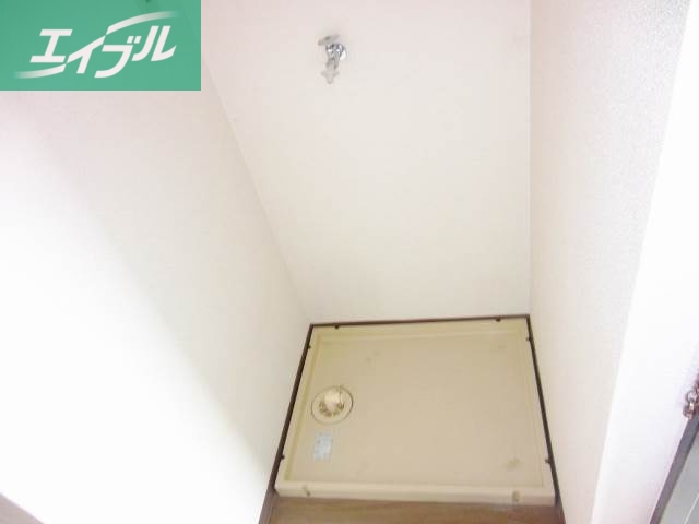 洗面設備　室内洗濯機置き場