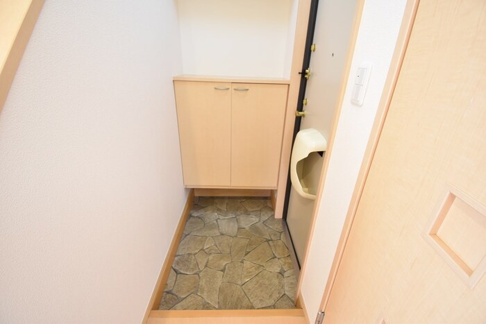 玄関　シューズボックス（カウンタータイプ）